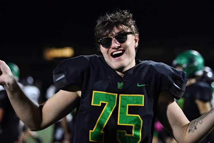 a West Linn Tualatin football Oregon October 5 2023 Leon Neuschwander 77